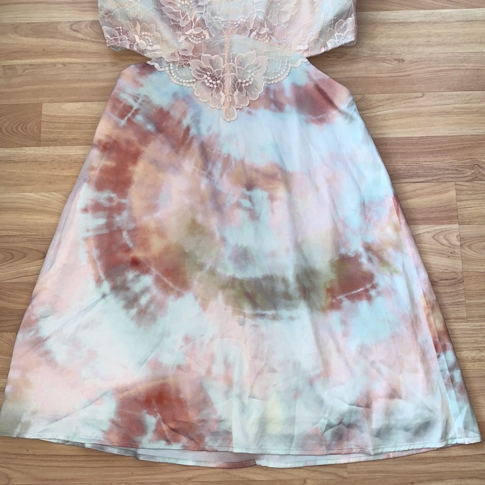 Guess | Bianca Dress Lace Front Size small - Picture 6 of 14